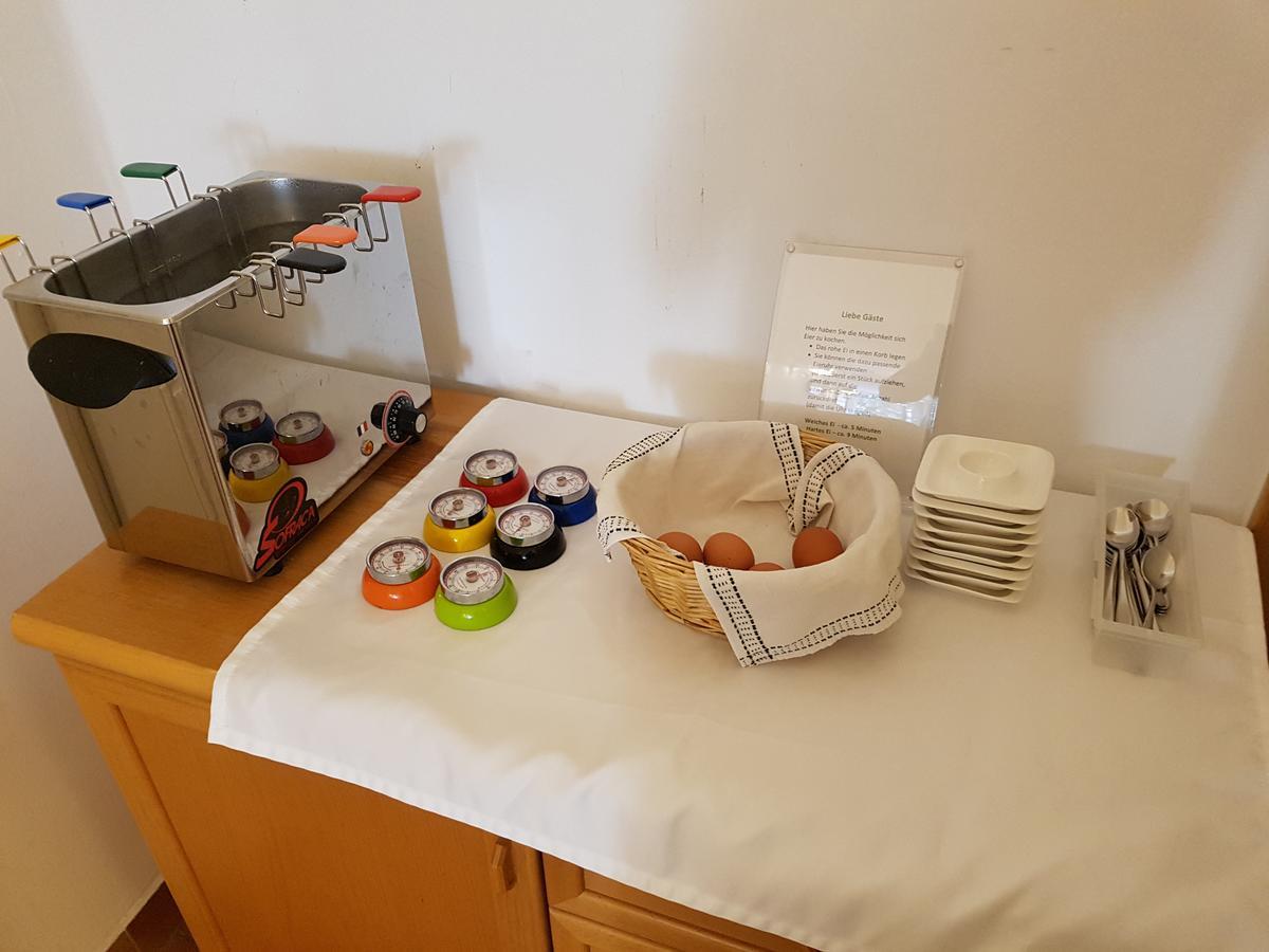 Hotel Lenau Stockerau Kültér fotó